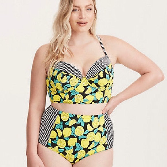TORRID lemon print matching bikini set, 2X. - Picture 3 of 10